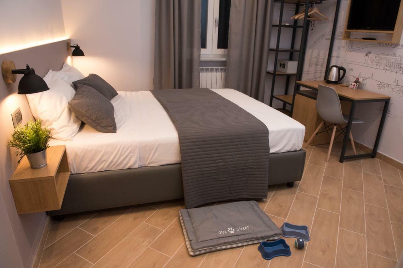 Eco Di Couette-café Naples
